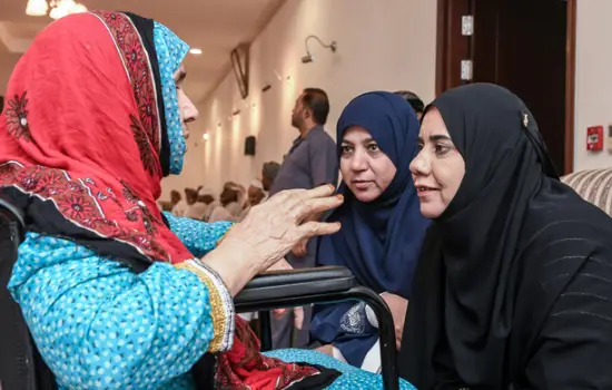 پوشش زنان محلی در عمان