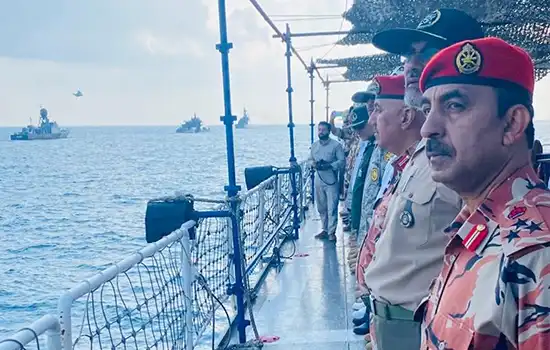 اجرای رزمایش مشترک دریایی ایران و عمان