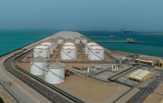 پالایشگاهی و پتروشیمی دقم