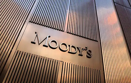 رتبه‌بندی اعتباری عمان توسط مودیز به "Ba1" با چشم‌انداز پایدار ارتقا یافت