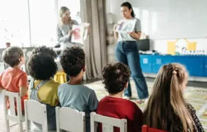 فرآیند تدریس در مدارس عمان: راهنمایی برای ایرانیان