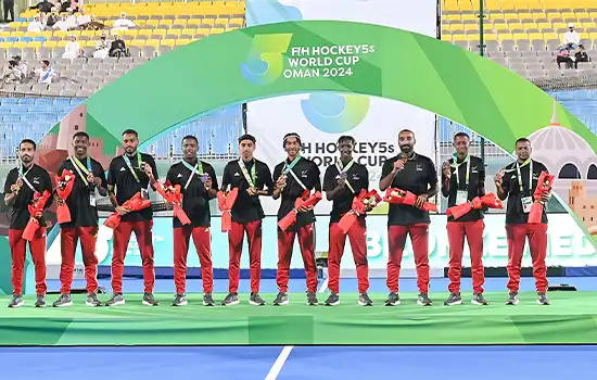 برای نخستین بار عمان مقام سوم در جام جهانی هاکی 5 نفره را کسب کرد